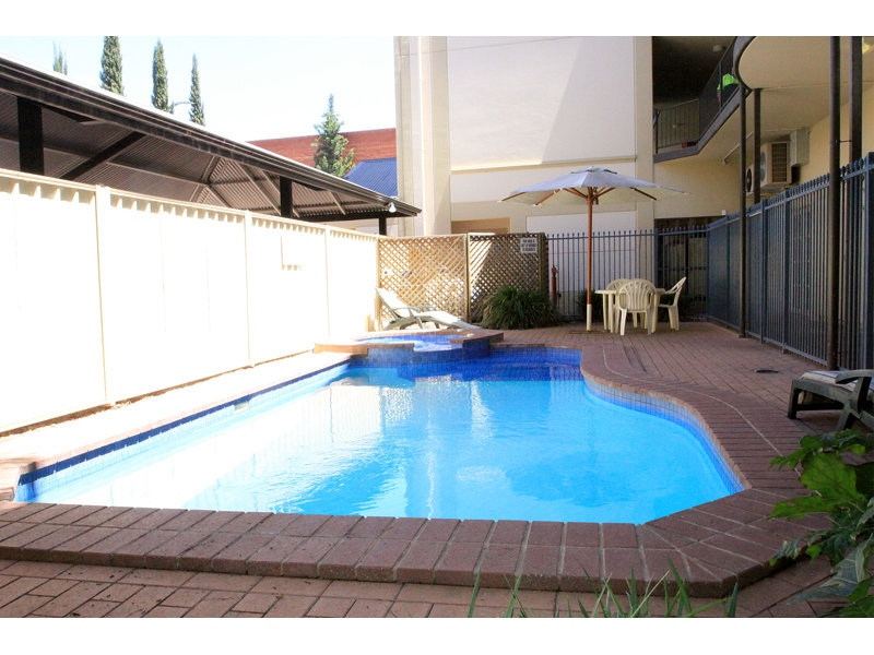 24/81 Carrington Street, Adelaide Sold by Booth Real Estate - image 1