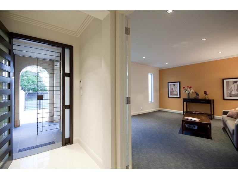 221 Young Street, Unley Sold by Booth Real Estate - image 1