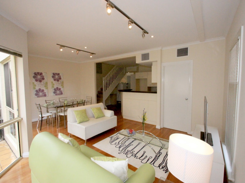 16 Sydenham Road, Norwood Sold by Booth Real Estate - image 1