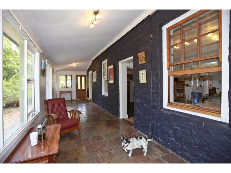 Sec 2328 Airport Road, Middleton Sold by Booth Real Estate - image 1