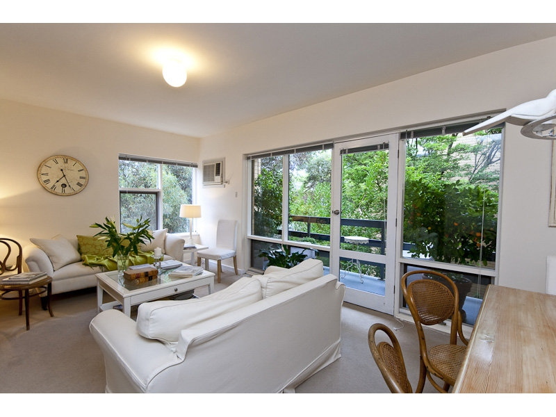 10/141 Buxton Street, North Adelaide Sold by Booth Real Estate - image 1