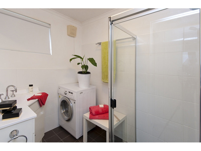 10/141 Buxton Street, North Adelaide Sold by Booth Real Estate - image 1