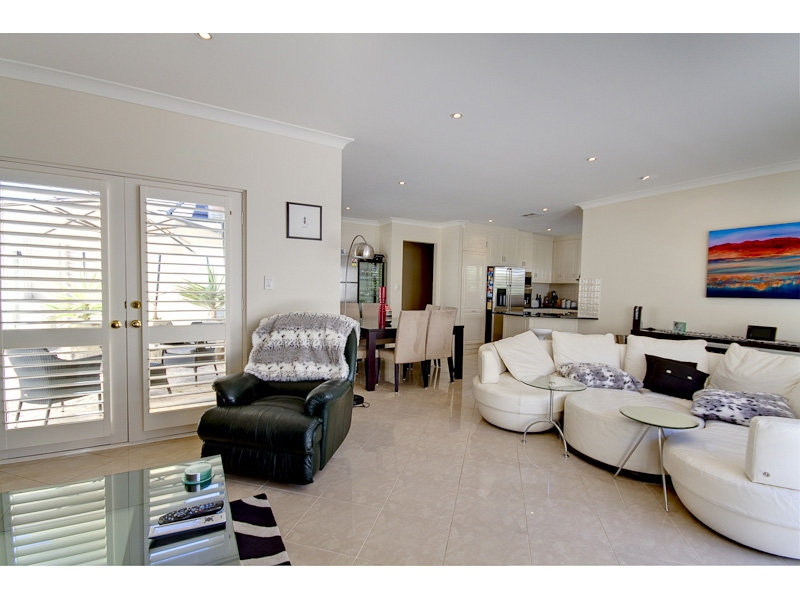 53C Wattle Avenue, Hove Sold by Booth Real Estate - image 1