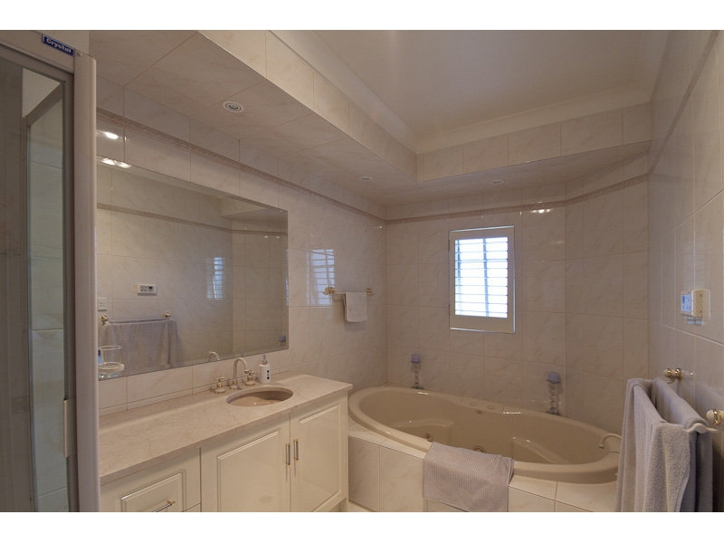 53C Wattle Avenue, Hove Sold by Booth Real Estate - image 1