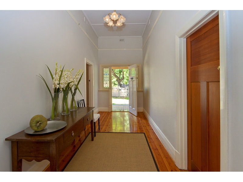 36 Malcolm Street, Millswood Sold by Booth Real Estate - image 1