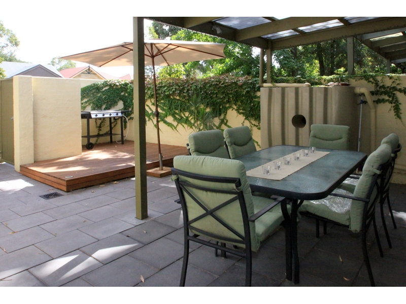 8/33 Foster Street, Parkside Sold by Booth Real Estate - image 1