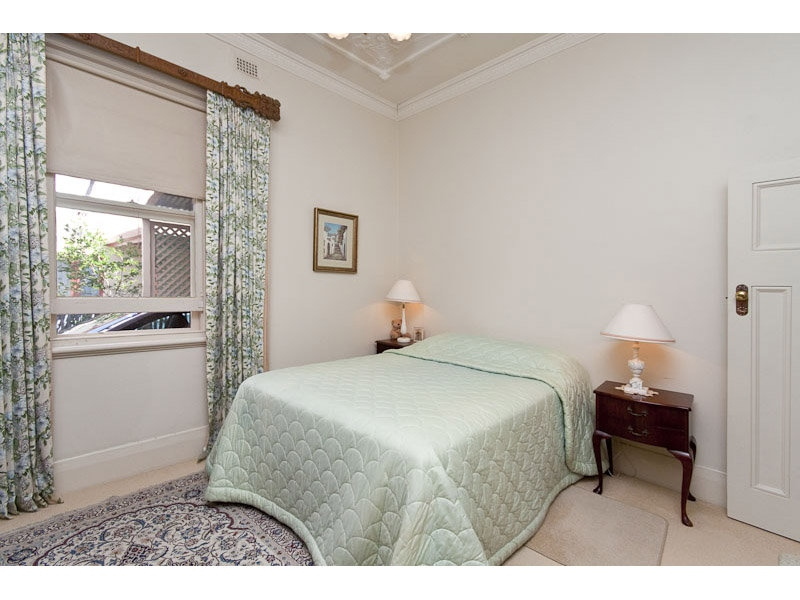 8 Dulcie Street, Dulwich Sold by Booth Real Estate - image 1