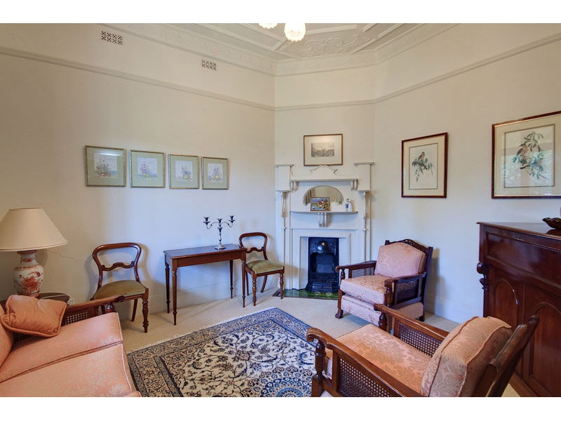 8 Dulcie Street, Dulwich Sold by Booth Real Estate - image 1