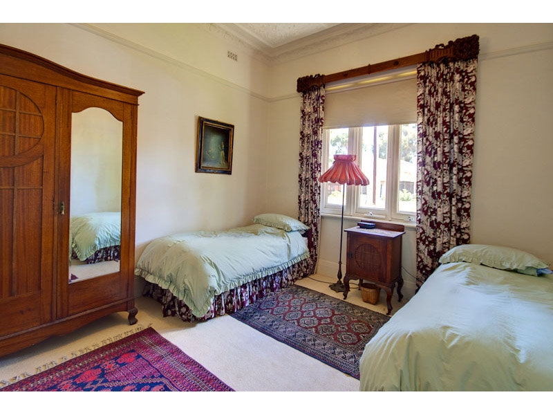 8 Dulcie Street, Dulwich Sold by Booth Real Estate - image 1