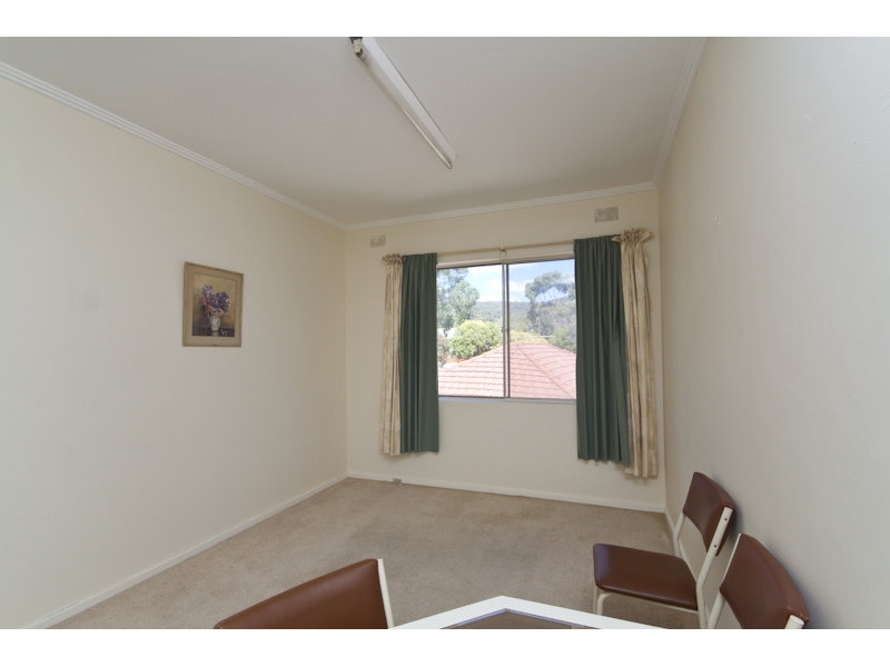 5/6 Dunbar Avenue, Lower Mitcham Sold by Booth Real Estate - image 1