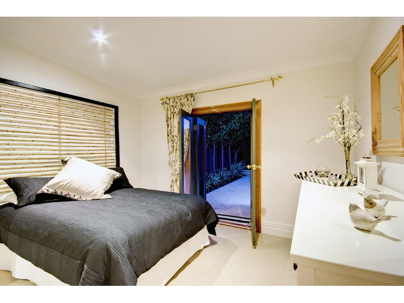 141A Young Street, Parkside Sold by Booth Real Estate - image 1
