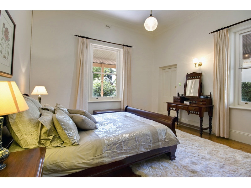 14 Albert Street, Dulwich Sold by Booth Real Estate - image 1