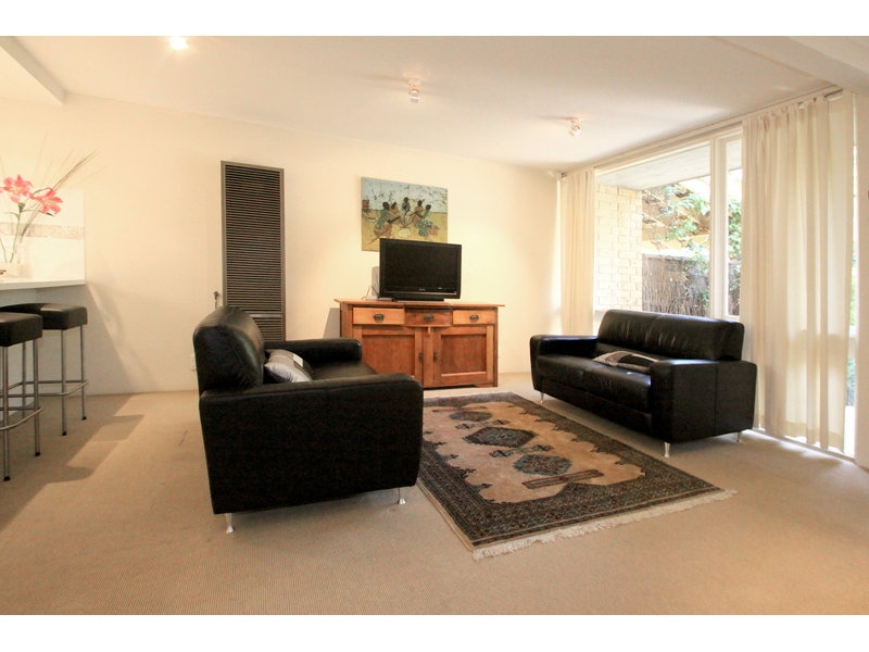 32 Montpelier Street, Parkside Sold by Booth Real Estate - image 1