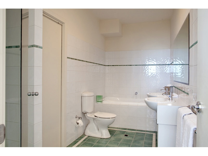 31 Seaview Road, Tennyson Sold by Booth Real Estate - image 1