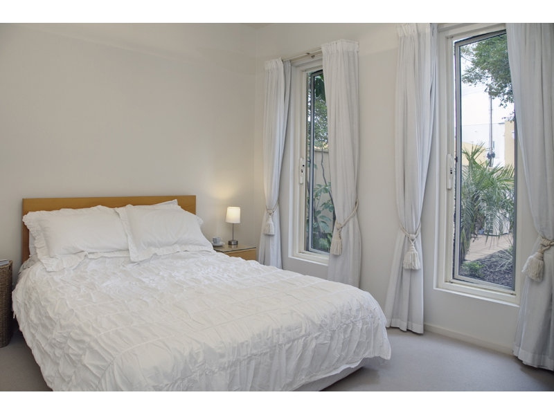 31 Seaview Road, Tennyson Sold by Booth Real Estate - image 1
