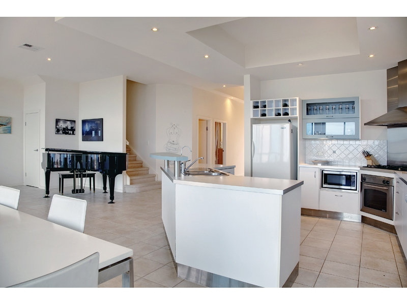 31 Seaview Road, Tennyson Sold by Booth Real Estate - image 1