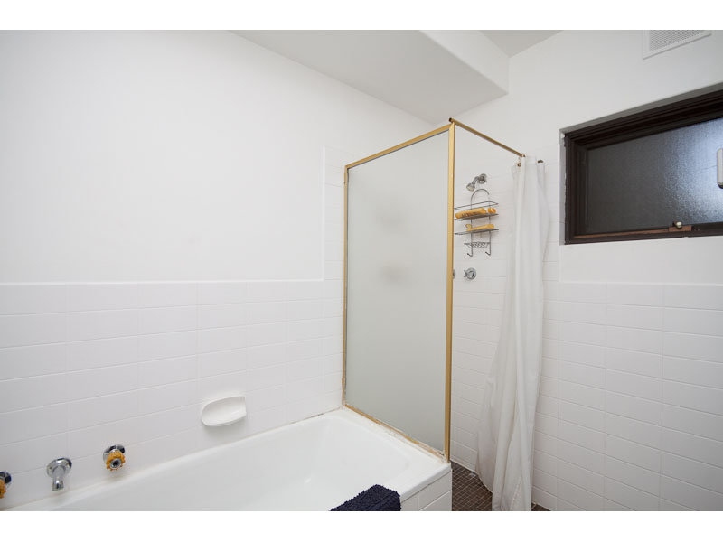 6/181 Stanley Street, North Adelaide Sold by Booth Real Estate - image 1