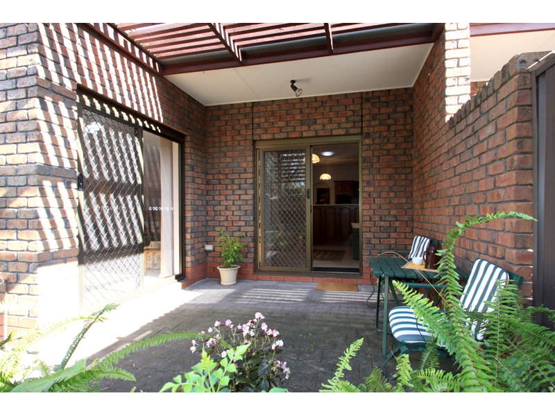 11A Ada Street, Goodwood Sold by Booth Real Estate - image 1