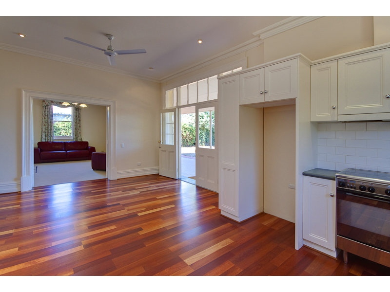 12 Baliol Street, College Park Sold by Booth Real Estate - image 1