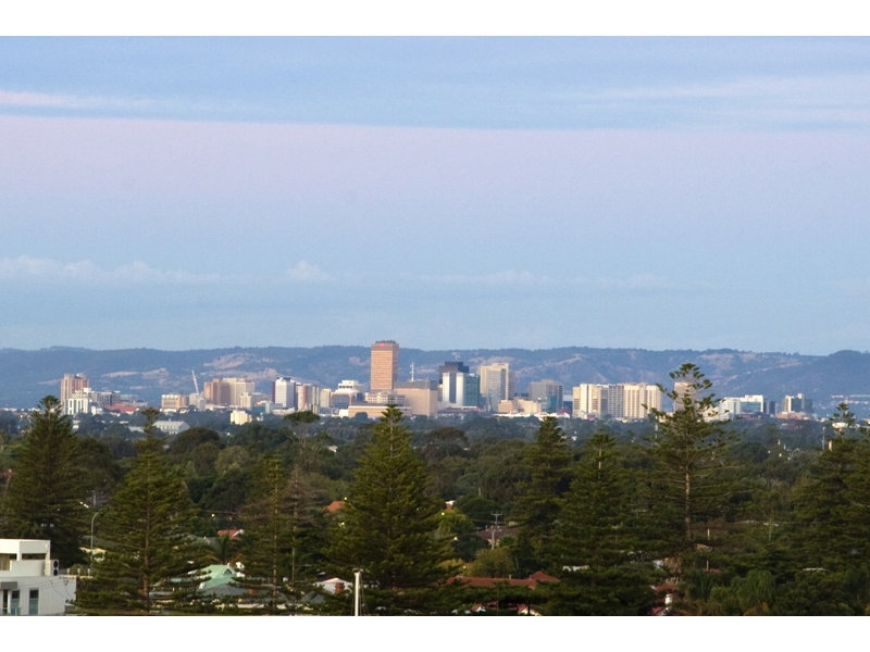 46/5 Holdfast Promenade, Glenelg Sold by Booth Real Estate - image 1