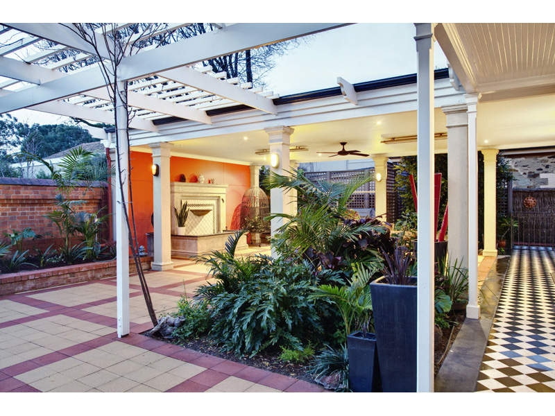 198 Stanley Street, North Adelaide Sold by Booth Real Estate - image 1
