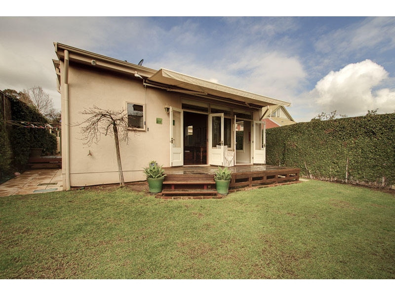 38 First Avenue, St Peters Sold by Booth Real Estate - image 1