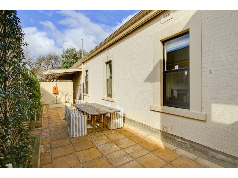 38 First Avenue, St Peters Sold by Booth Real Estate - image 1