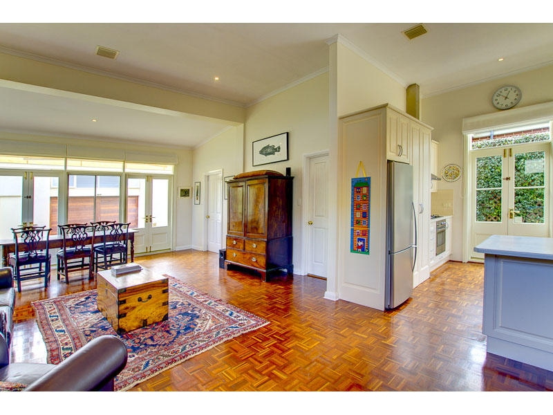 38 First Avenue, St Peters Sold by Booth Real Estate - image 1