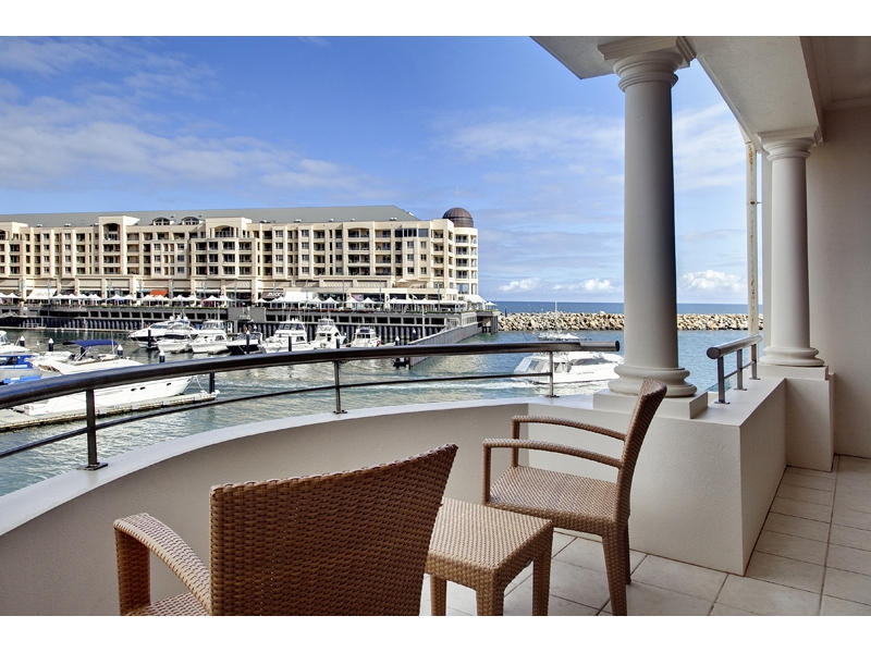 25 Cygnet Court, Glenelg North Sold by Booth Real Estate - image 1