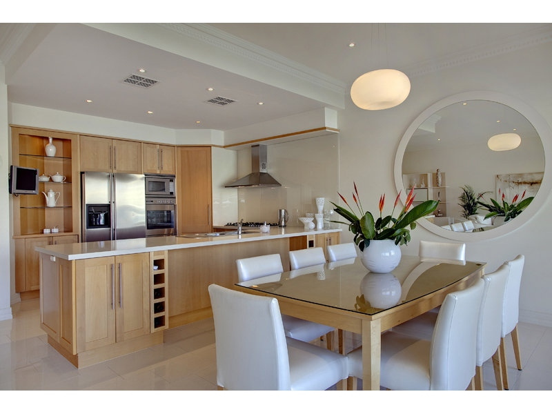 25 Cygnet Court, Glenelg North Sold by Booth Real Estate - image 1