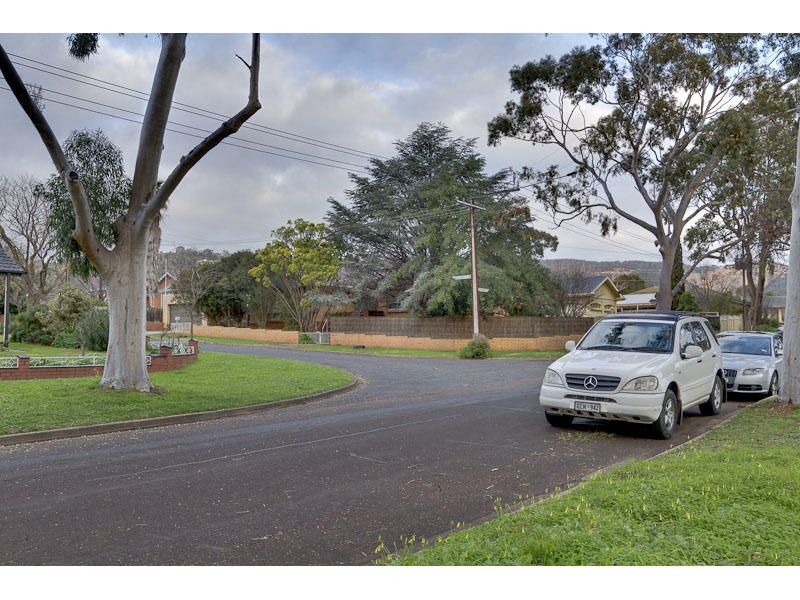 13 Edgcumbe Terrace, Rosslyn Park Sold by Booth Real Estate - image 1
