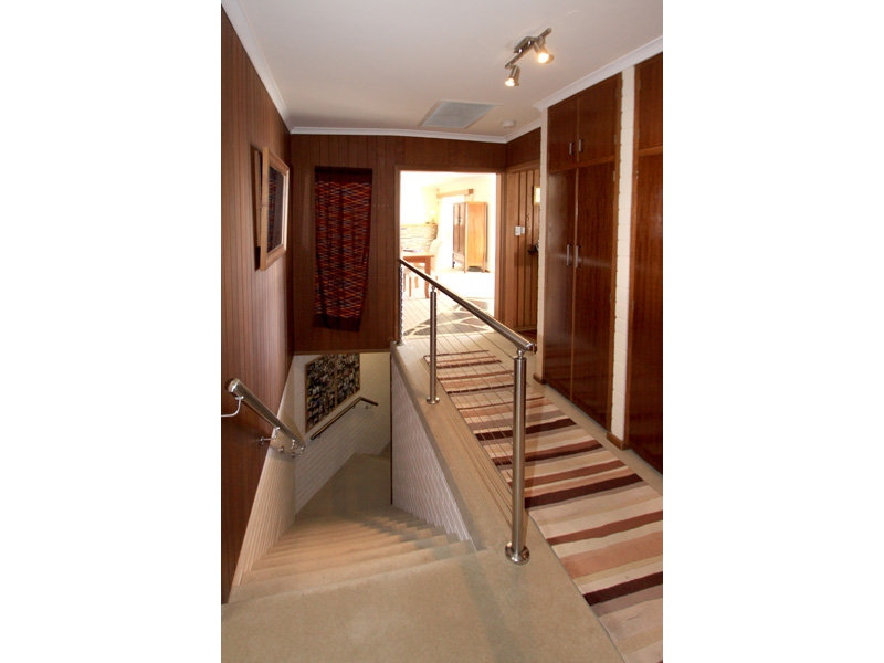 5 Redounau Crescent, Wattle Park Sold by Booth Real Estate - image 1