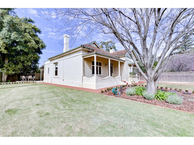 26 Brigalow Avenue, Kensington Gardens Sold by Booth Real Estate - image 1