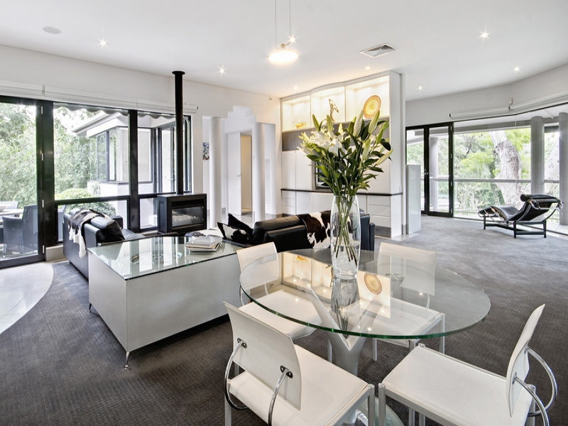 40A Kent Street, Hawthorn Sold by Booth Real Estate - image 1