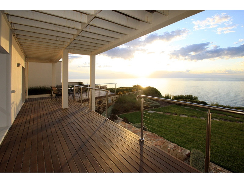 22 Marine Parade, Marino Sold by Booth Real Estate - image 1