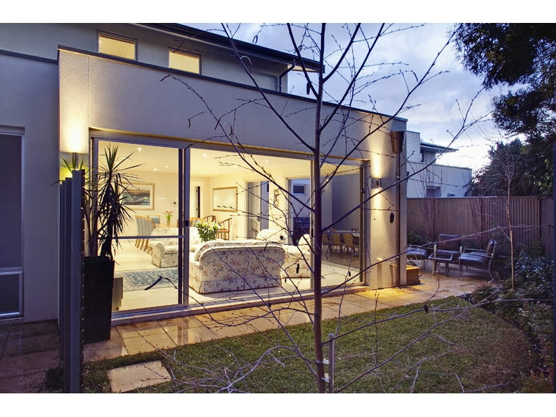 2/3 Allen Grove, Unley Sold by Booth Real Estate - image 1