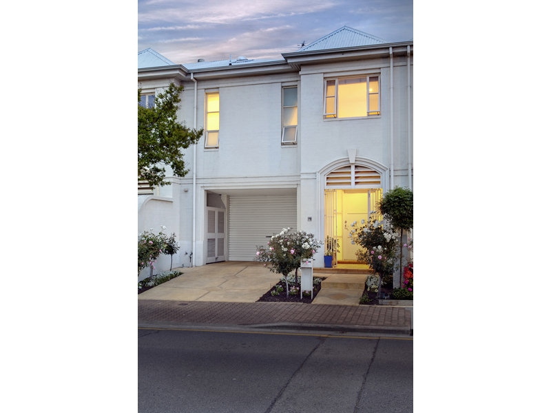 38 Sussex Street, North Adelaide Sold by Booth Real Estate - image 1