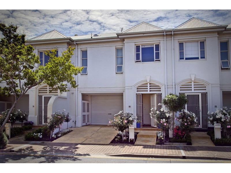 38 Sussex Street, North Adelaide Sold by Booth Real Estate - image 1