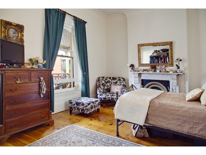 16 St Johns Row, Glenelg Sold by Booth Real Estate - image 1