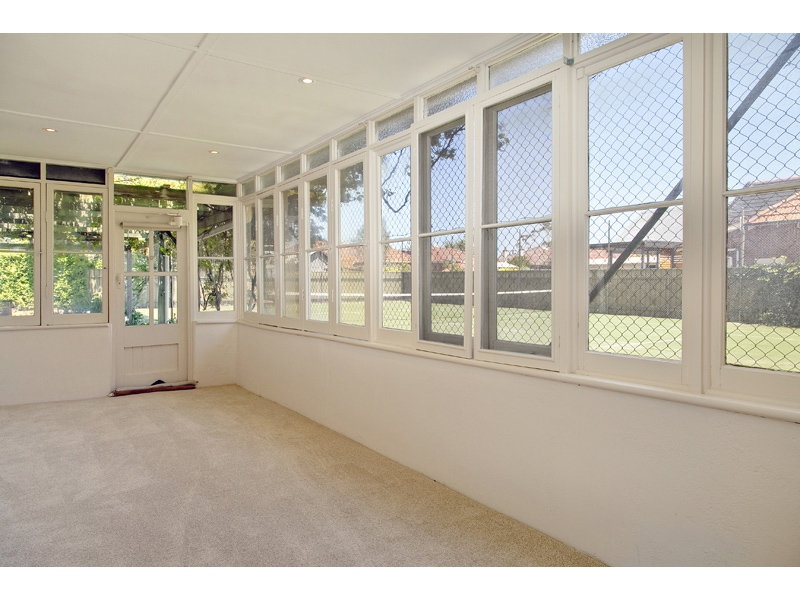 8 Gower Street, Glenelg East Sold by Booth Real Estate - image 1
