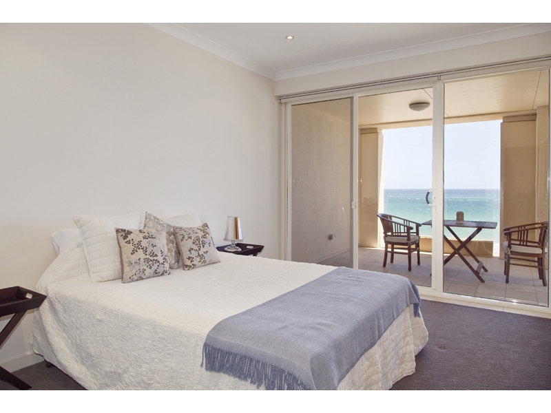 58/3 Holdfast Promenade, Glenelg Sold by Booth Real Estate - image 1