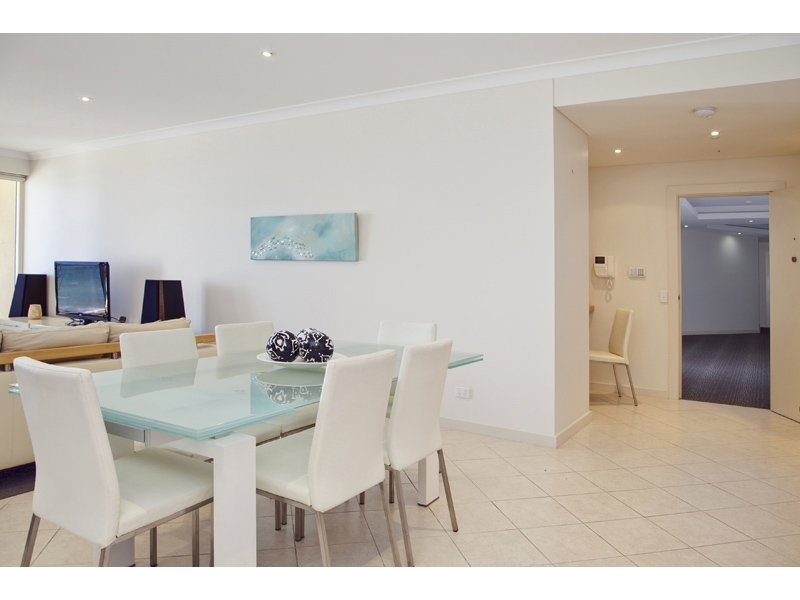 58/3 Holdfast Promenade, Glenelg Sold by Booth Real Estate - image 1