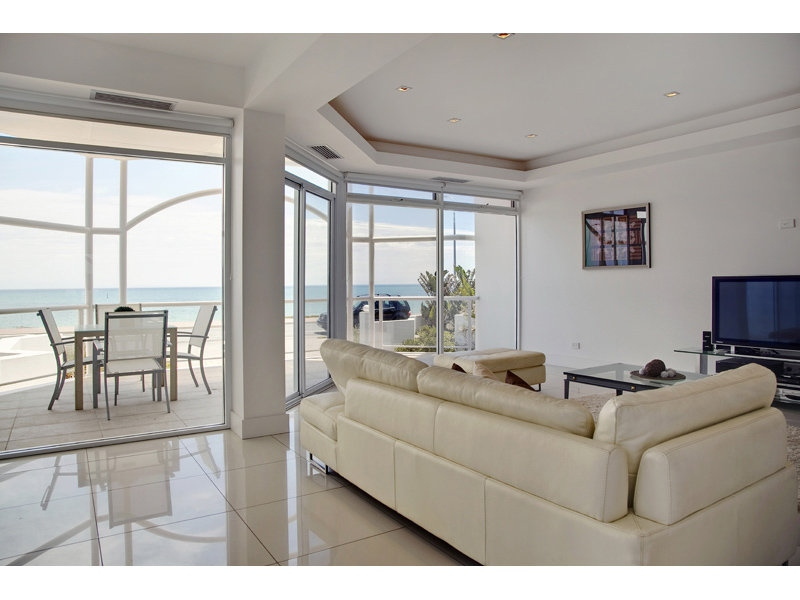 47 North Esplanade, Glenelg North Sold by Booth Real Estate - image 1