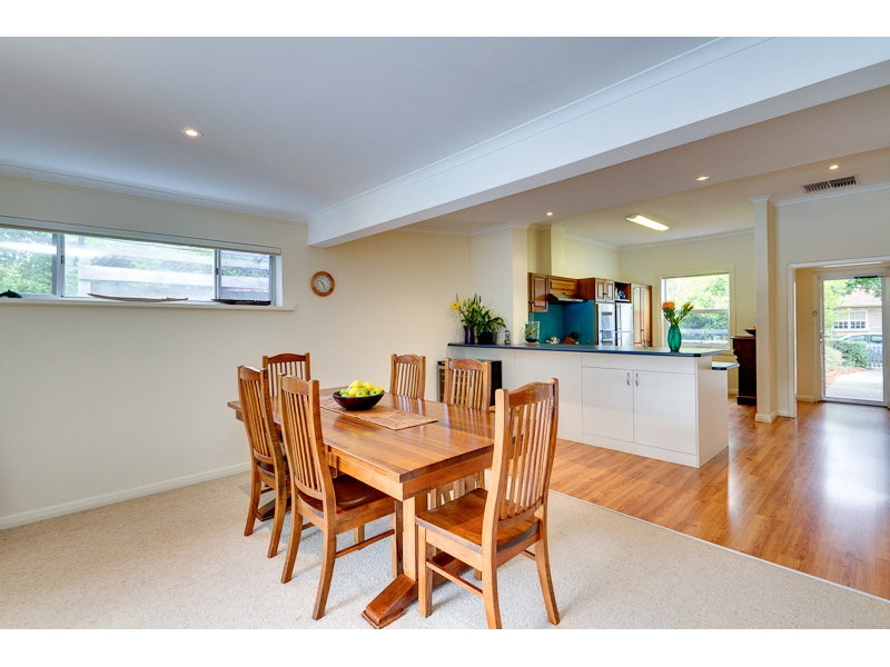 5 Birkinshaw Avenue, Manningham Sold by Booth Real Estate - image 1