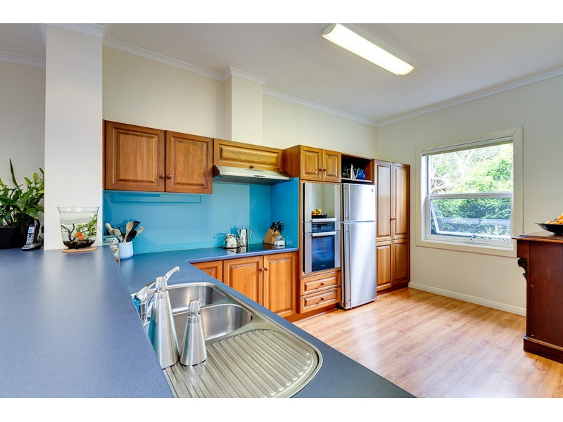 5 Birkinshaw Avenue, Manningham Sold by Booth Real Estate - image 1