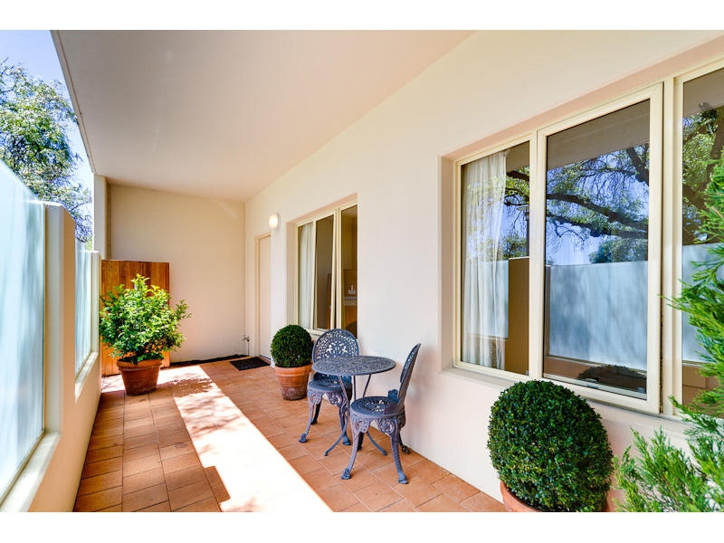 72 Hurtle Square, Adelaide Sold by Booth Real Estate - image 1