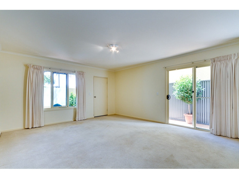 72 Hurtle Square, Adelaide Sold by Booth Real Estate - image 1