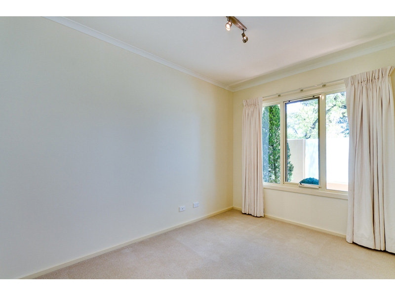 72 Hurtle Square, Adelaide Sold by Booth Real Estate - image 1