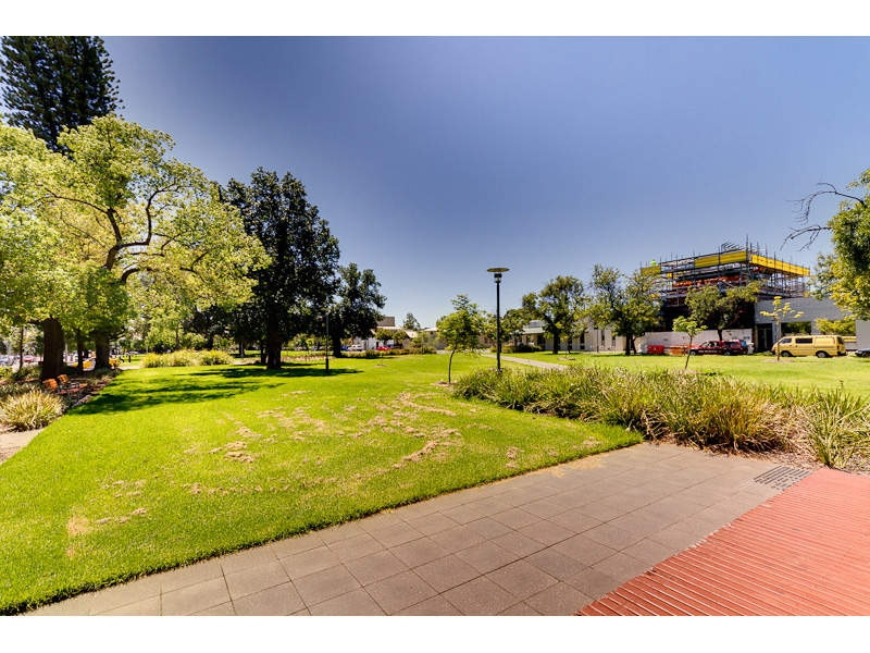72 Hurtle Square, Adelaide Sold by Booth Real Estate - image 1
