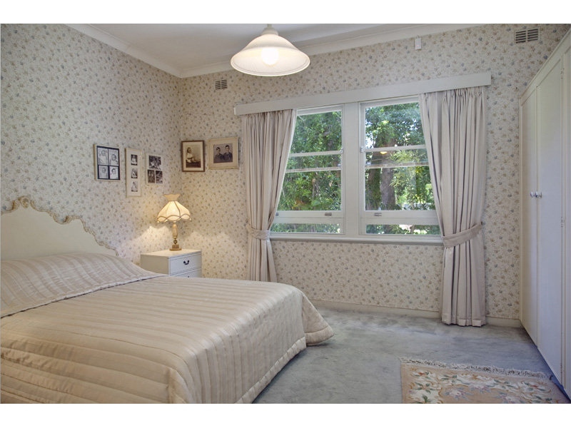 18 Prescott Terrace, Toorak Gardens Sold by Booth Real Estate - image 1
